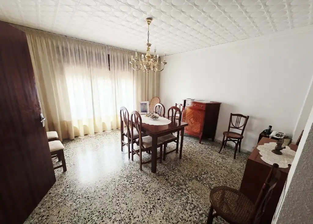 Casa amb terrassa en venda a Centro