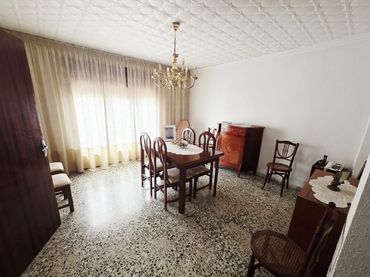 Haus mit Balkon zum Verkauf in Centro