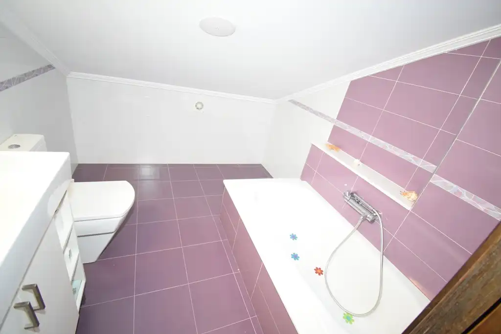 Baño de Casa o chalet en venta en Vilarmaior con Calefacción, Jardín privado y Terraza