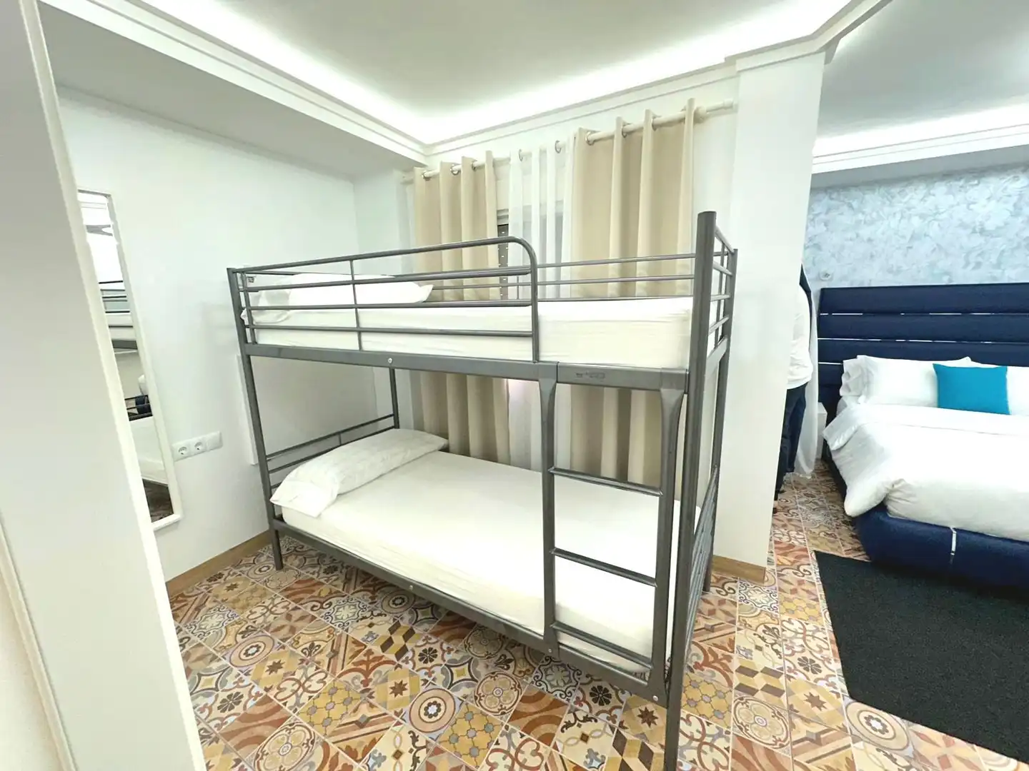 Schlafzimmer von Gebäude zum Verkauf in Calpe / Calp