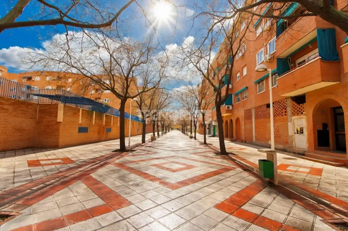 Gewerbefläche zum Verkauf in Paseo Río Gudiela, imagen 11