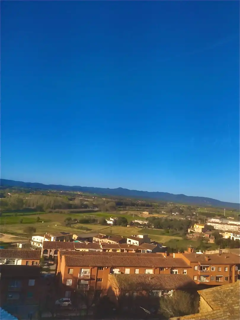 Dúplex en venta en Llagostera con Calefacción, Terraza y Balcón