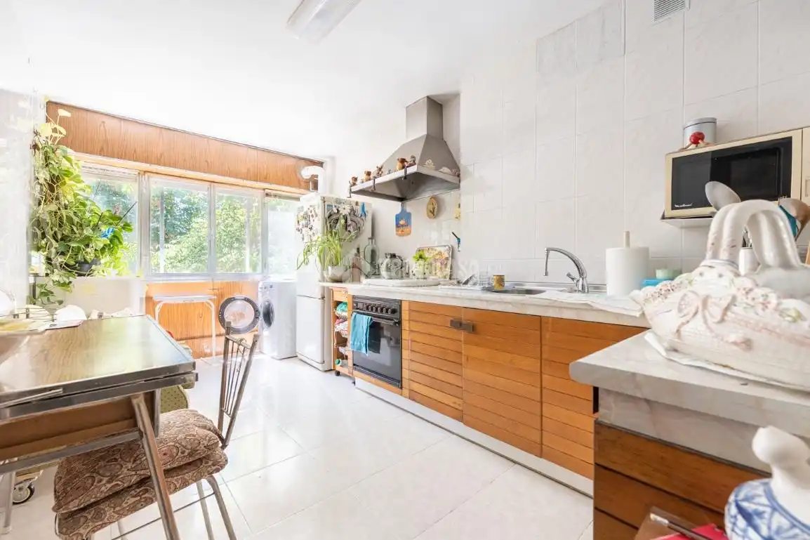 Kitchen of Flat for sale in Madrid  with Heating and Storage room