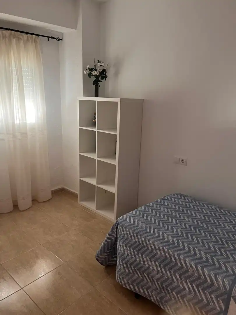 Habitación de Piso de alquiler en Ronda con Amueblado