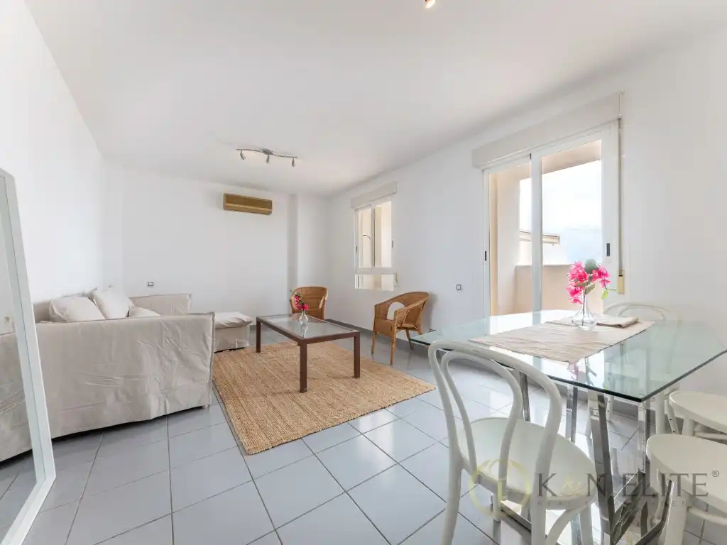 Maisonette zur Miete in Calle Sierra Dorada, Rincón Alto