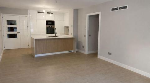 Foto 3 de Piso de alquiler en Calle Felipe II, El Porvenir,  Sevilla Capital