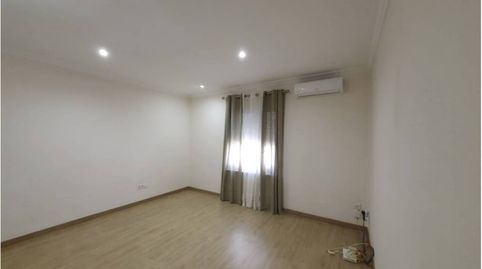 Foto 2 de Apartamento de alquiler en Santa Marina, Badajoz Capital