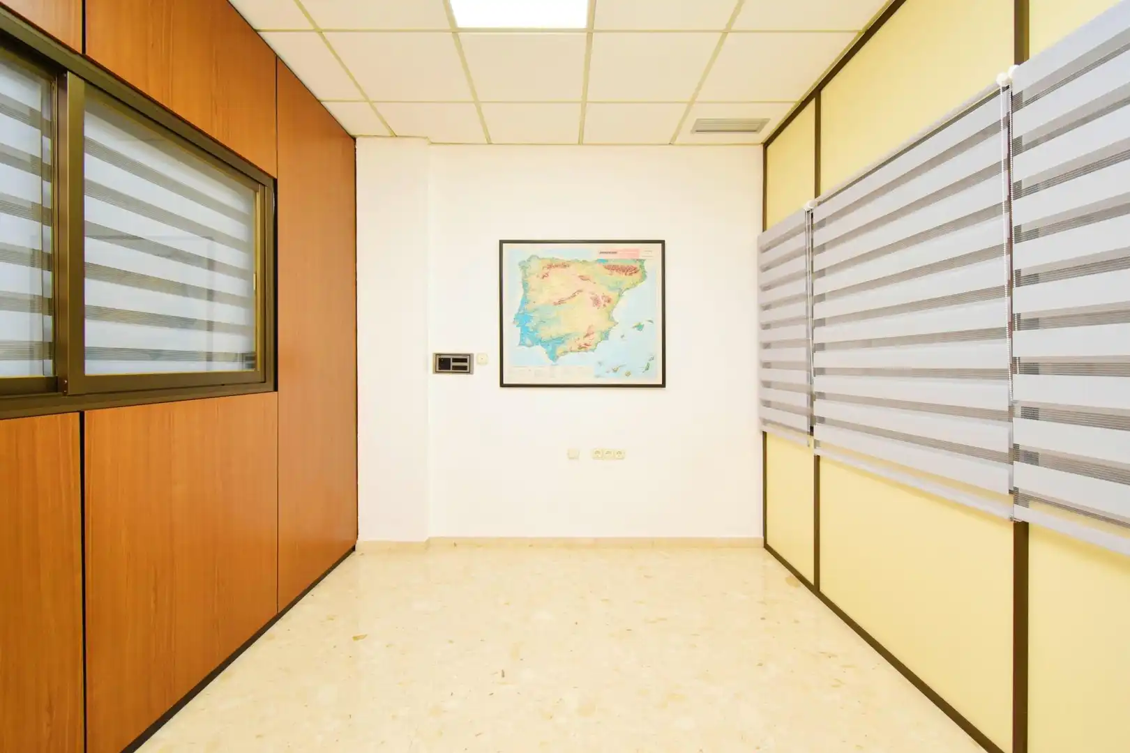 Office for sale in El Ejido  with Air Conditioner