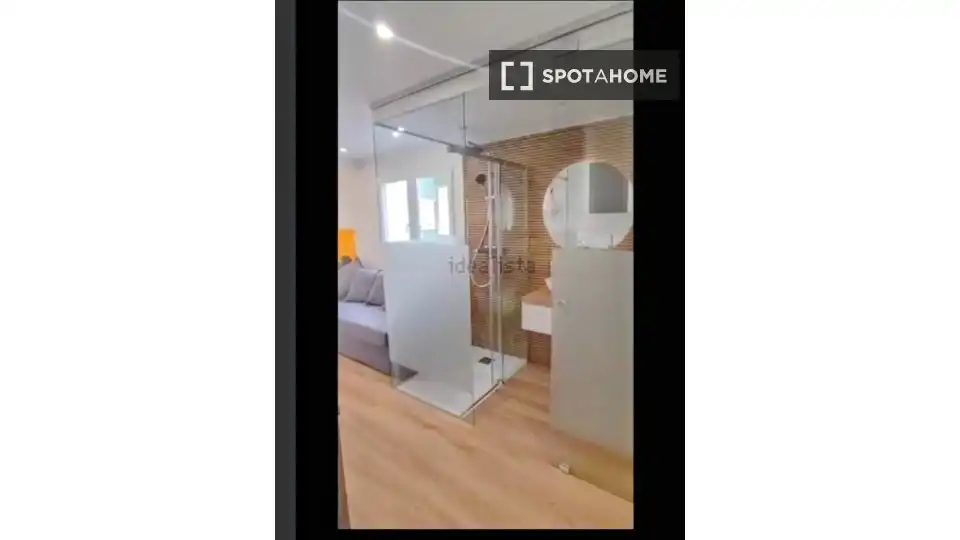 Bany de Apartament per a compartir en Santander amb Aire condicionat, Terrassa i Moblat