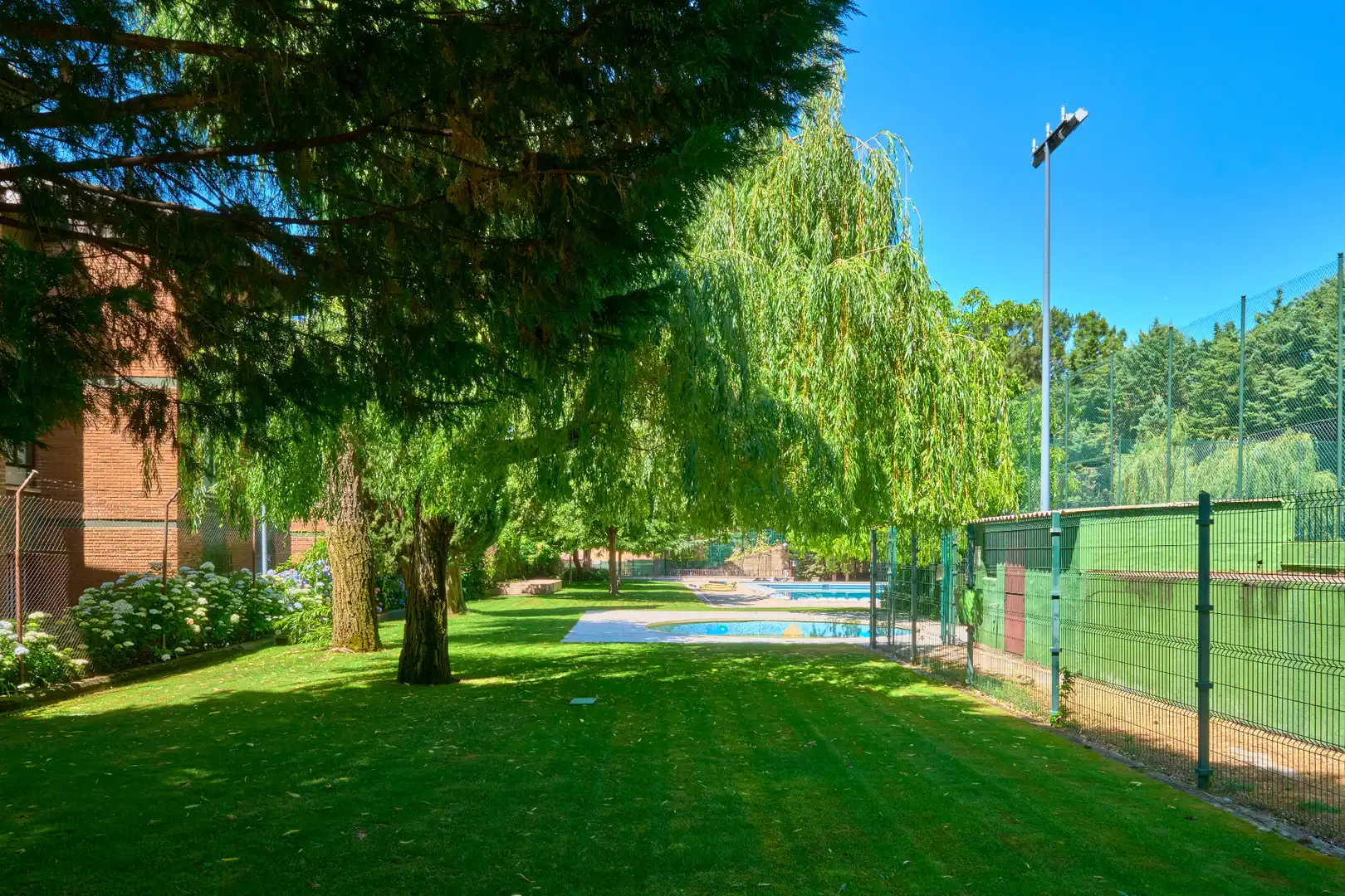 Schwimmbecken von Wohnung zum Verkauf in Collado Mediano mit Heizung, Terrasse und Abstellraum