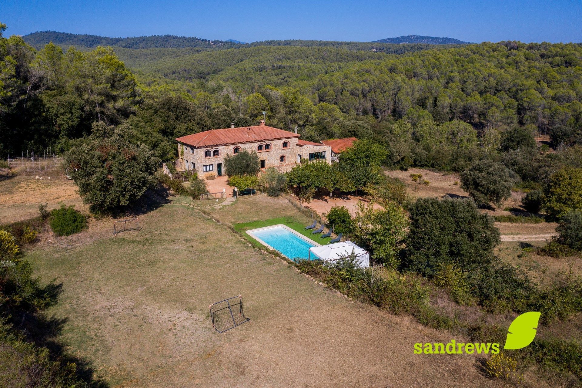 Garden of Country house for sale in Cistella  with Air Conditioner, Heating and Private garden