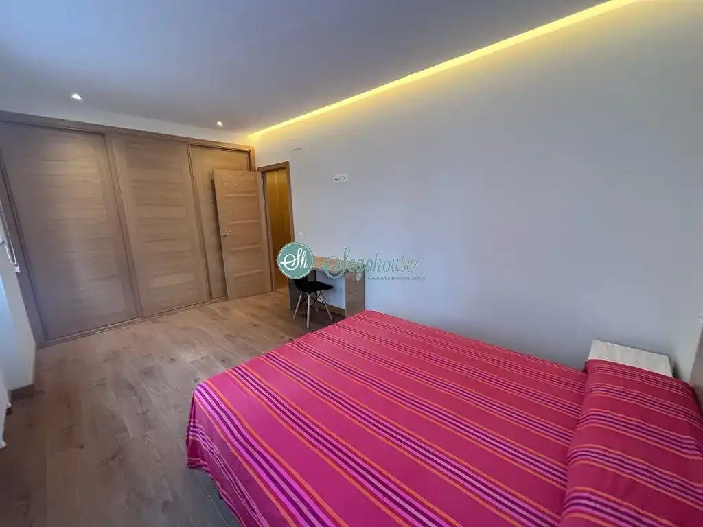 Habitación de Piso de alquiler en Segovia con Calefacción, Terraza y Amueblado