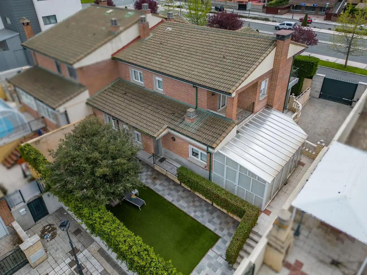 Vista exterior de Casa o xalet en venda en Ávila amb Calefacció, Jardí privat i Terrassa
