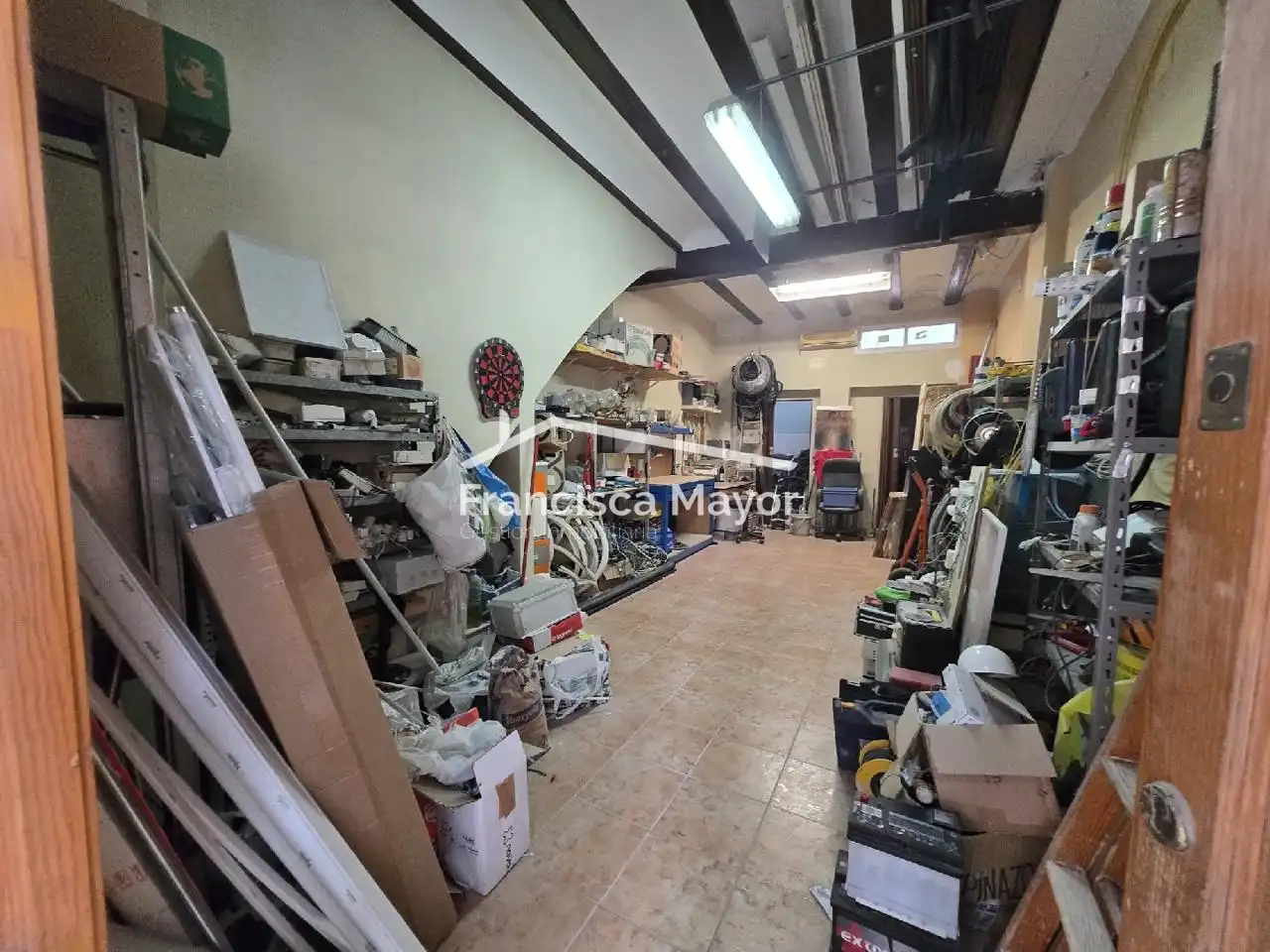 Local de lloguer a calle de la Reina, El Cabanyal - El Canyamelar