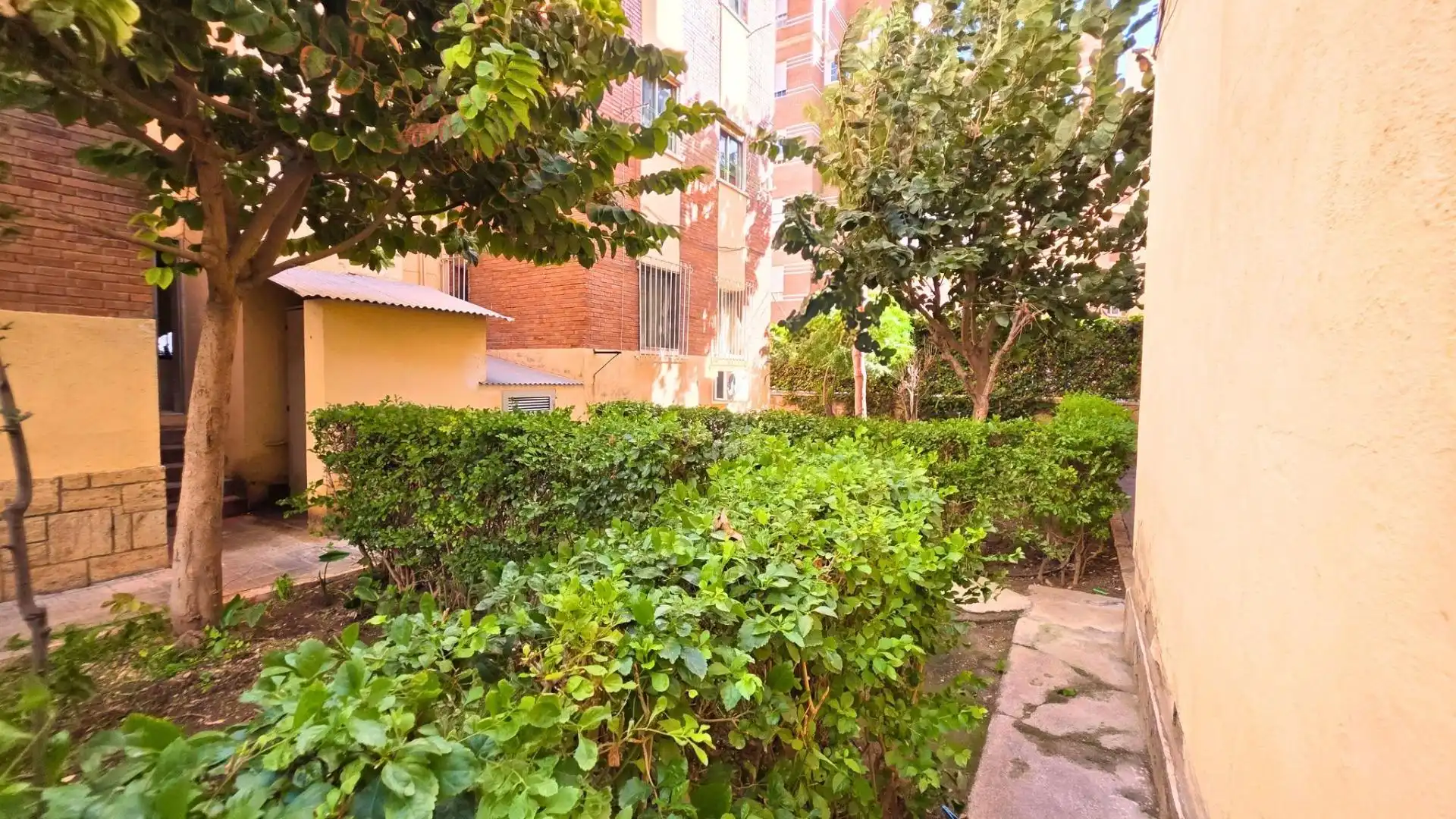 Exterior view of Flat for sale in Almería  with Air Conditioner, Private garden and Balcony