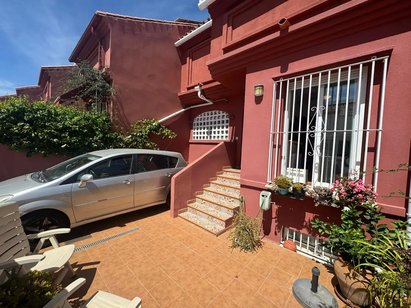 Vista exterior de Casa adosada en venta en Fuengirola con Aire acondicionado, Calefacción y Terraza