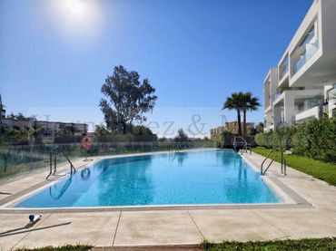 Penthouse mit Pool zum Verkauf in Calle Aguilar