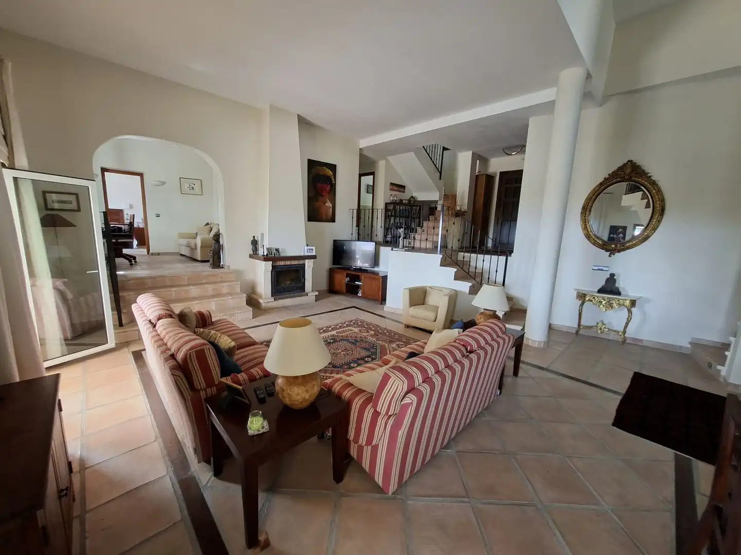 Chalet con piscina en venta en Puerto de la Duquesa, imagen 5