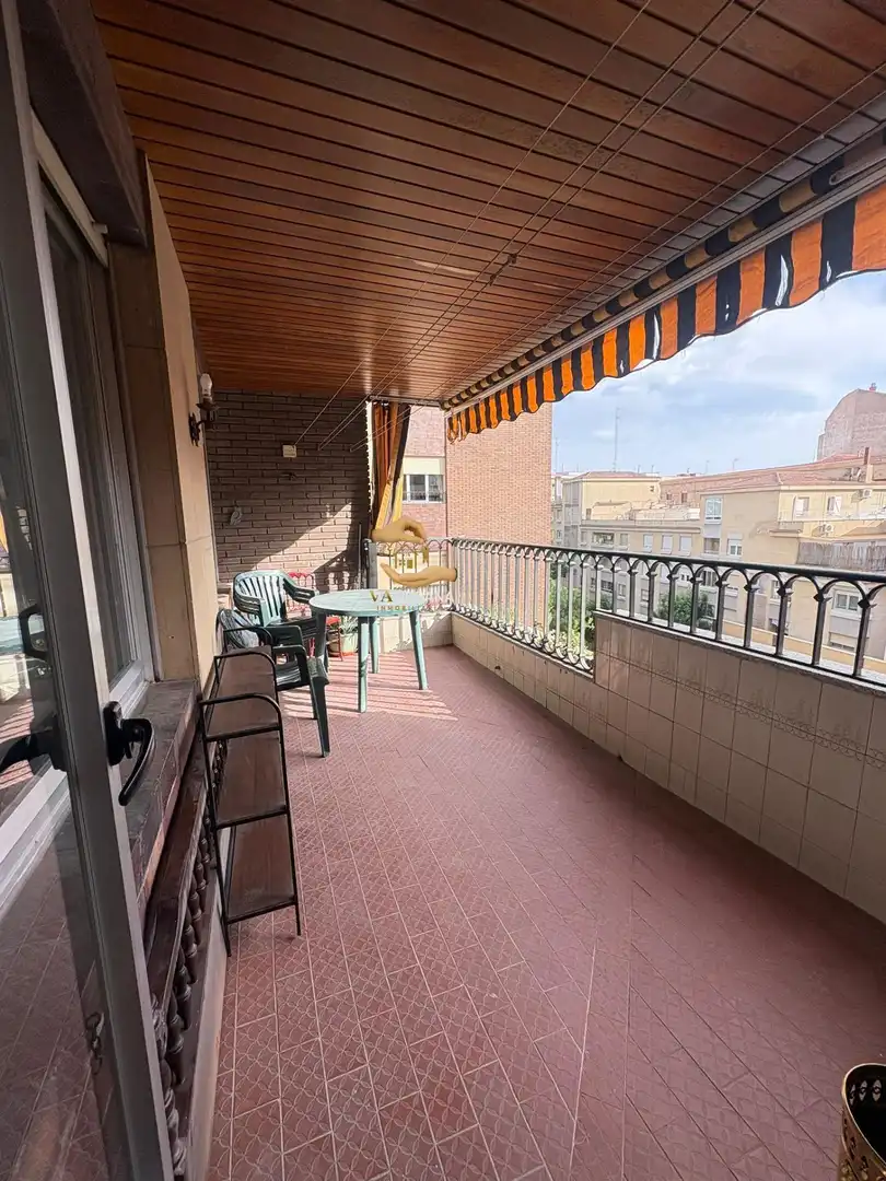 Terrasse von Wohnung zur Miete in Salamanca mit Terrasse, Möbliert und Gemeinschaftspool