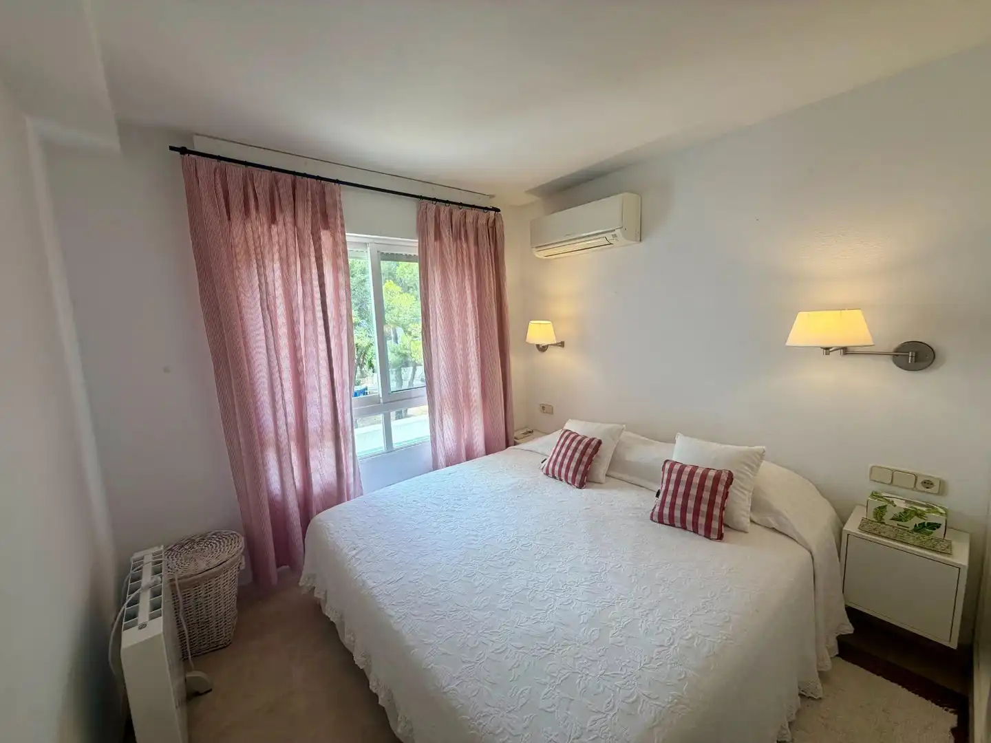 Habitación de Ático de alquiler en Andratx con Aire acondicionado, Calefacción y Jardín privado