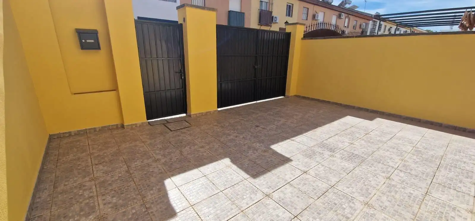 Houses for sale in Umbrete, Sevilla