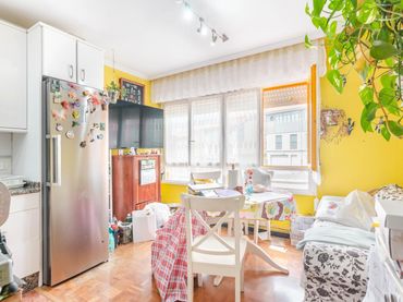 Apartamento en venta en Calle GOZON DE UCIEZA 4
