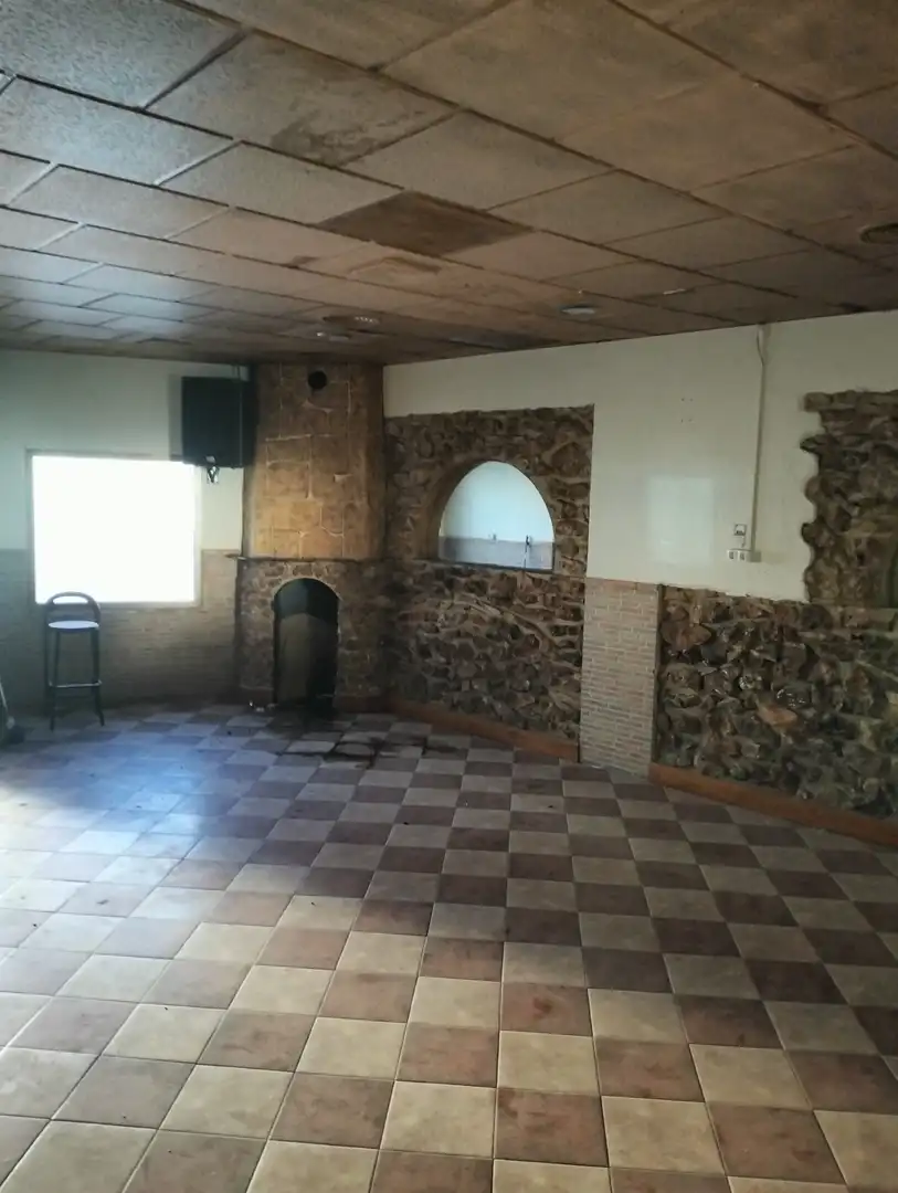 Local en venda en El Bonillo
