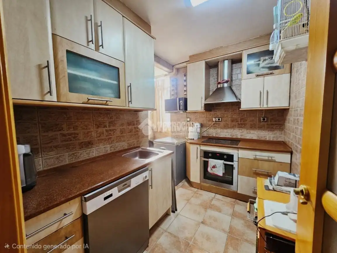 Kitchen of Flat for sale in Parla  with Air Conditioner, Heating and Terrace