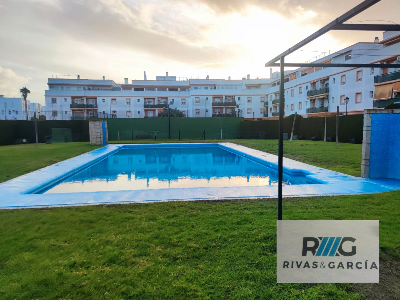 Flat for sale in Puertas del sur - Guadabajaque