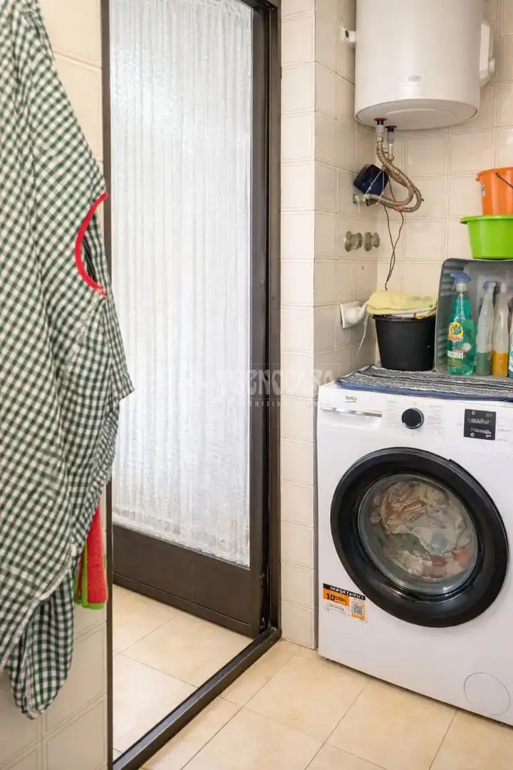 Kitchen of Flat for sale in Almería