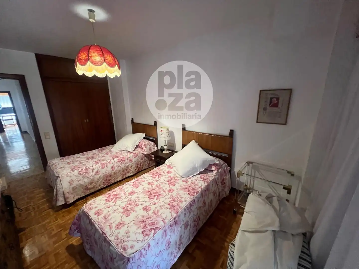 Bedroom of Flat for sale in Burgos  with Heating, Terrace and Storage room