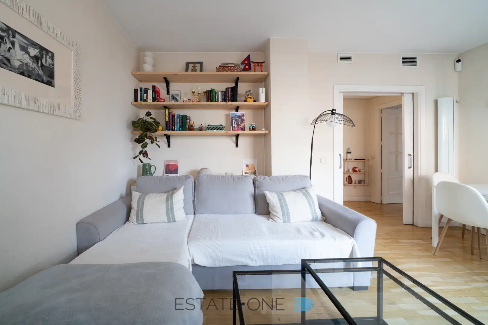 Wohnzimmer von Dachboden zum Verkauf in Madrid mit Klimaanlage, Heizung und Terrasse