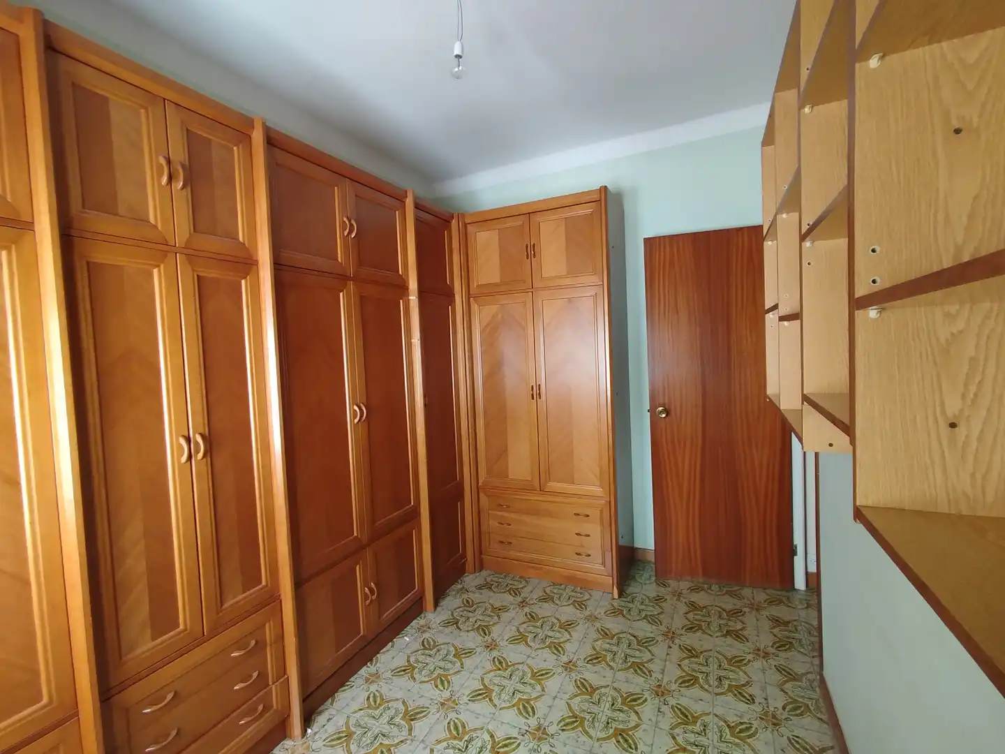 Bedroom of Flat for sale in Barcelona  with Air Conditioner, Heating and Balcony