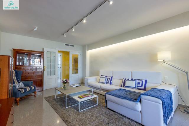 Apartamento en Alquiler en  L'HISENDA L'ADMINISTRADOR, 4 en Playa Muchavista