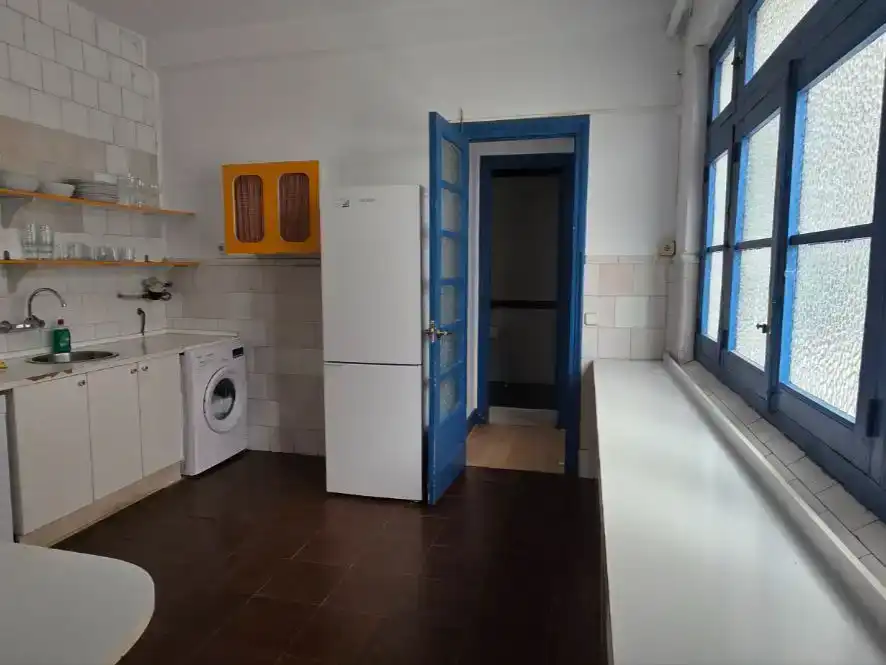Küche von Wohnung zur Miete in Oviedo 