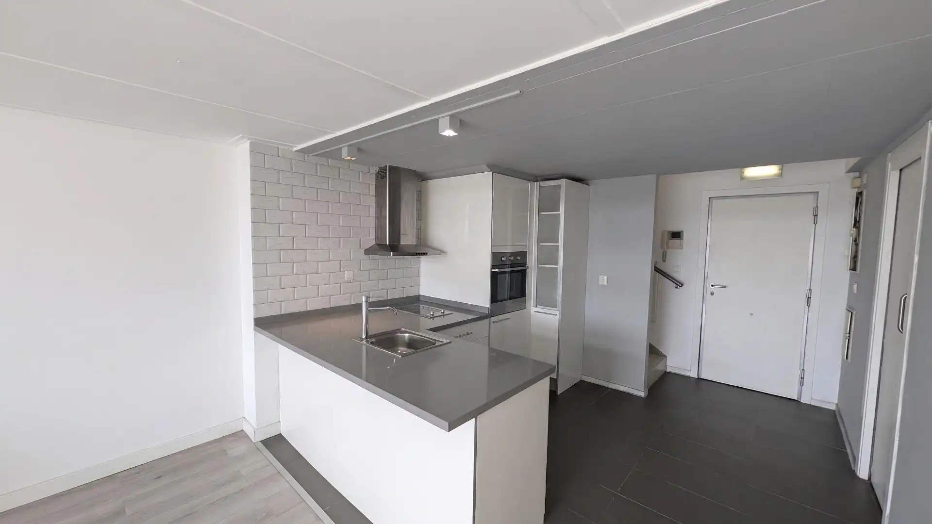 Kitchen of Lofts for sale in Mislata  with Air Conditioner, Terrace and Storage room
