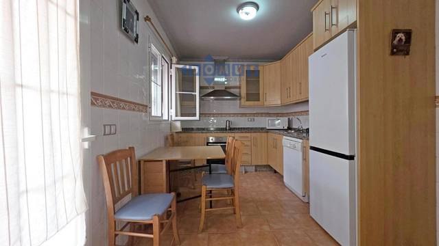 Casa adosada en Venta en ANTONIO MACHADO en La Planilla