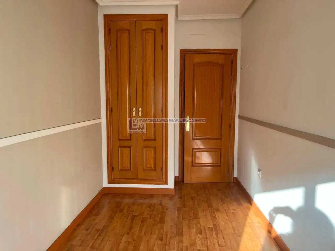 Habitación de Piso en venta en Cáceres con Calefacción, Terraza y Trastero