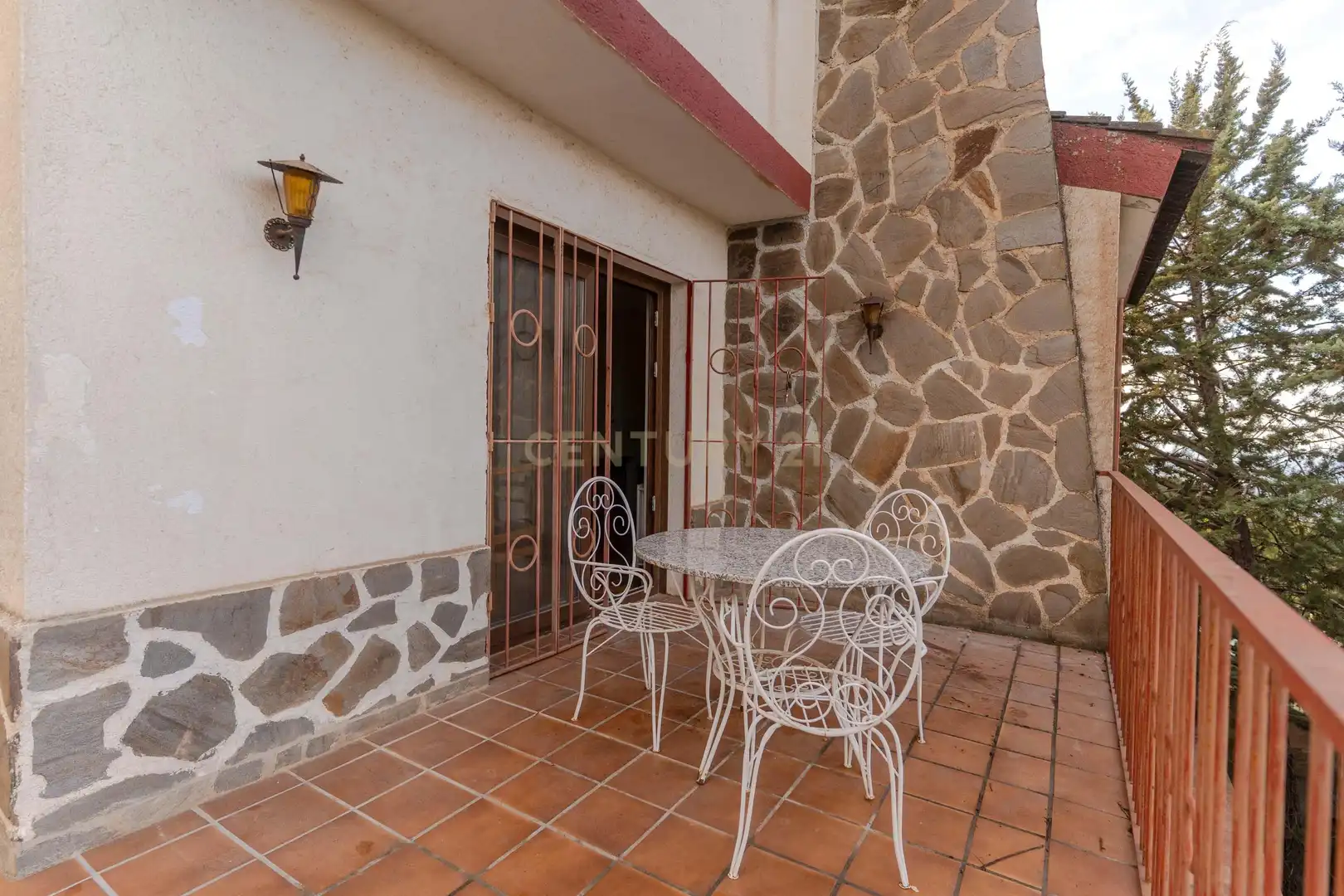 Terrassa de Casa o xalet en venda en La Zubia amb Jardí privat i Traster
