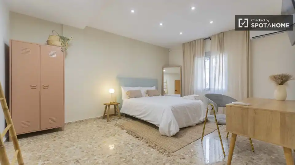 Habitación en El Cabanyal - El Canyamelar