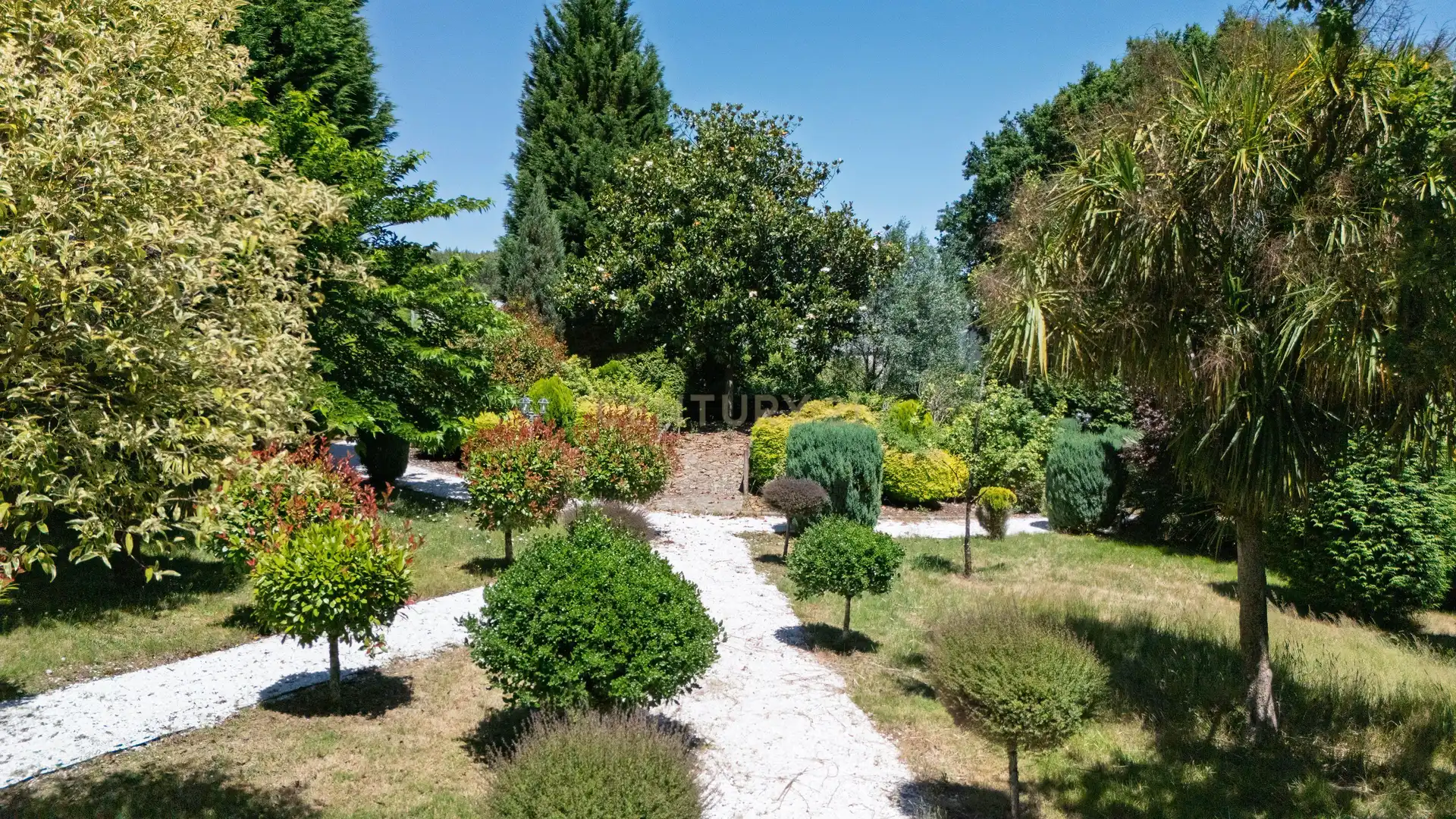 Jardí de Edifici en venda en Frades