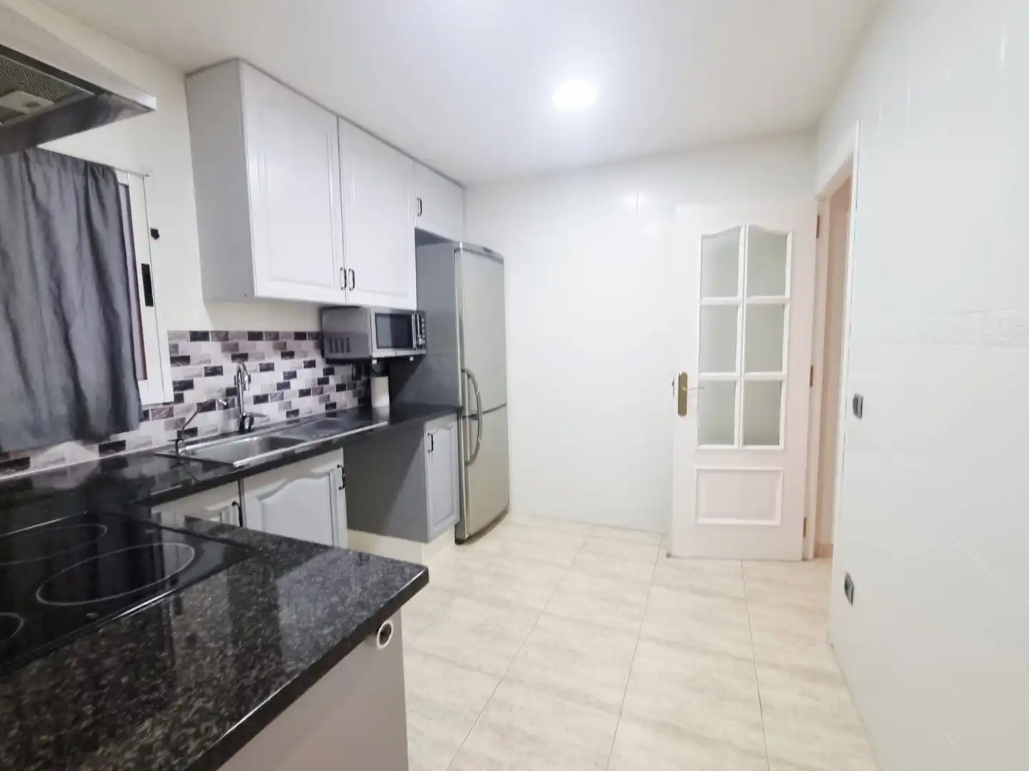 Wohnung mit Terrasse zum Verkauf in Carrer de Montbò, imagen 4