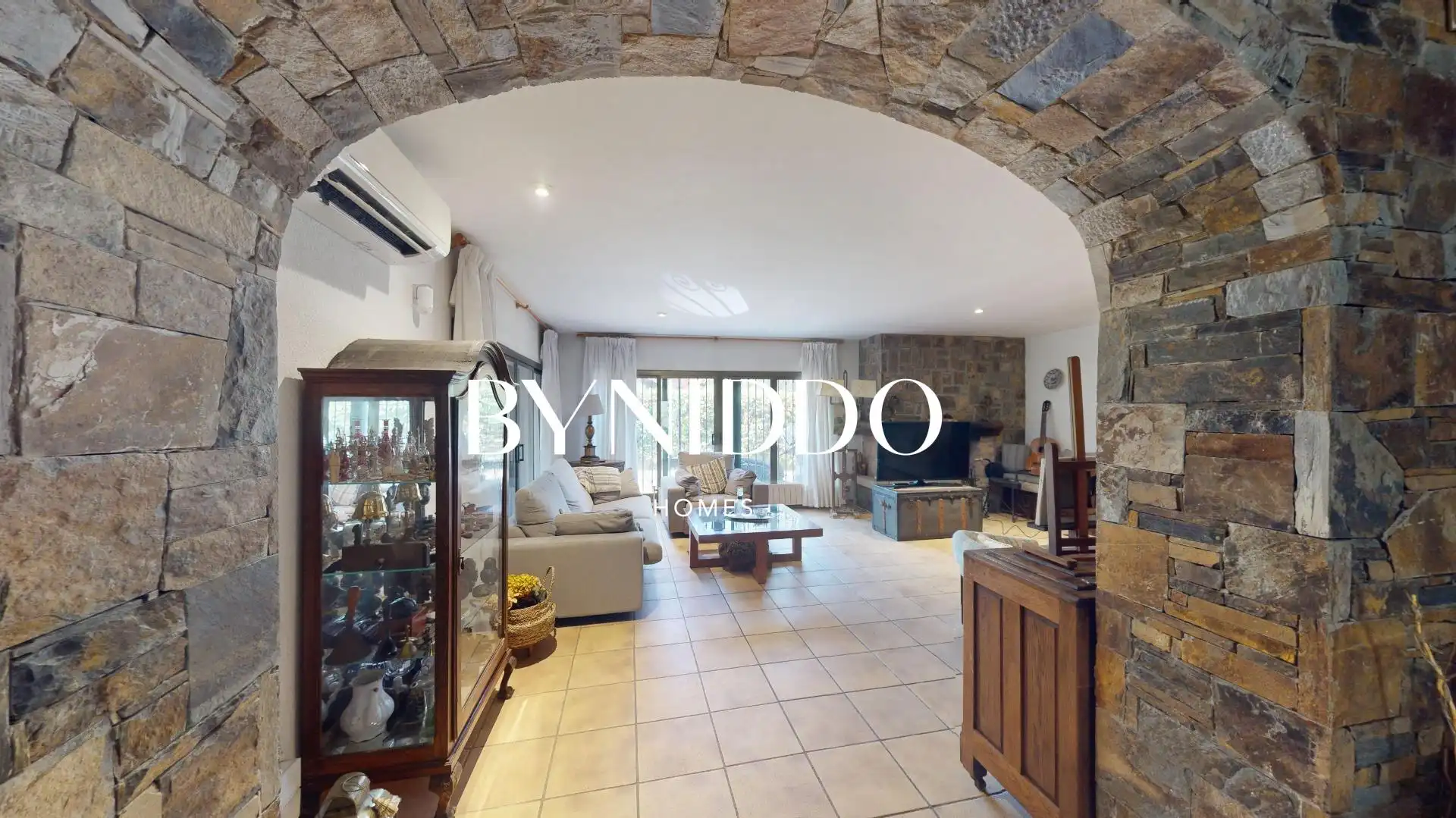 Casa amb terrassa en venda a Passeig PIRINEUS, imagen 7