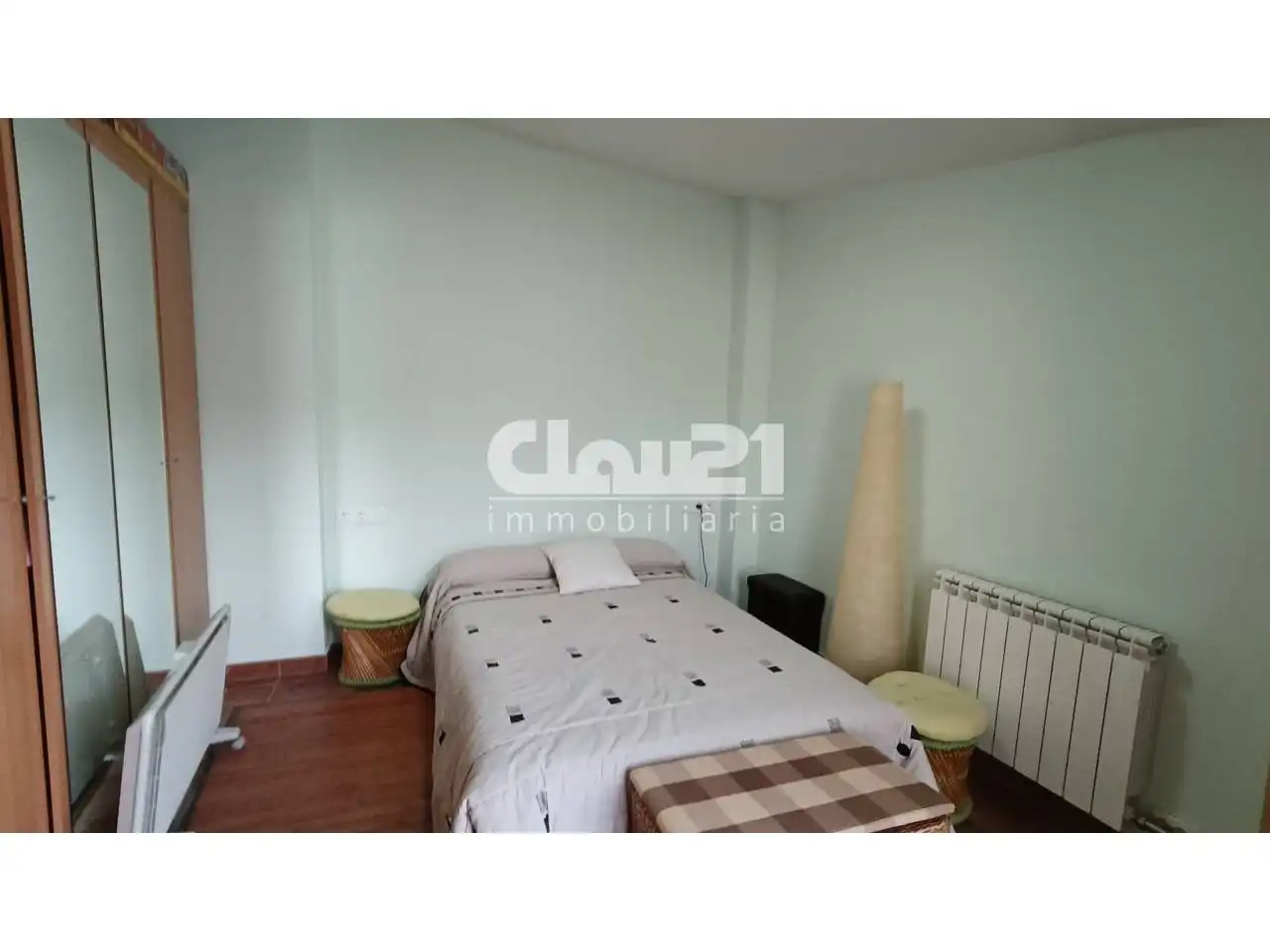 Bedroom of Duplexes for sale in Gironella  with Air Conditioner, Heating and Parquet flooring