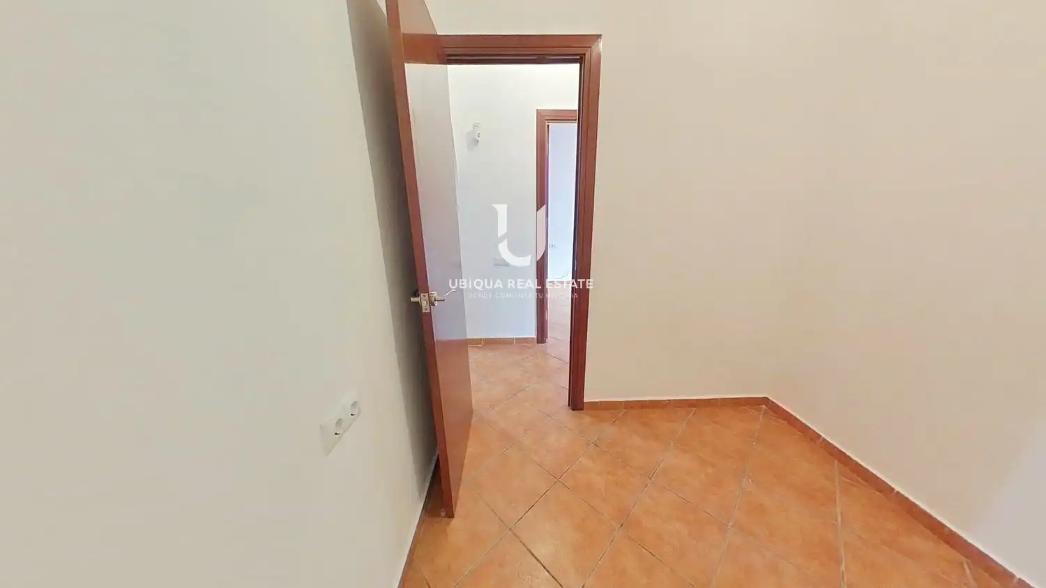 Flat for sale in Barcelona  with Terrace and Balcony