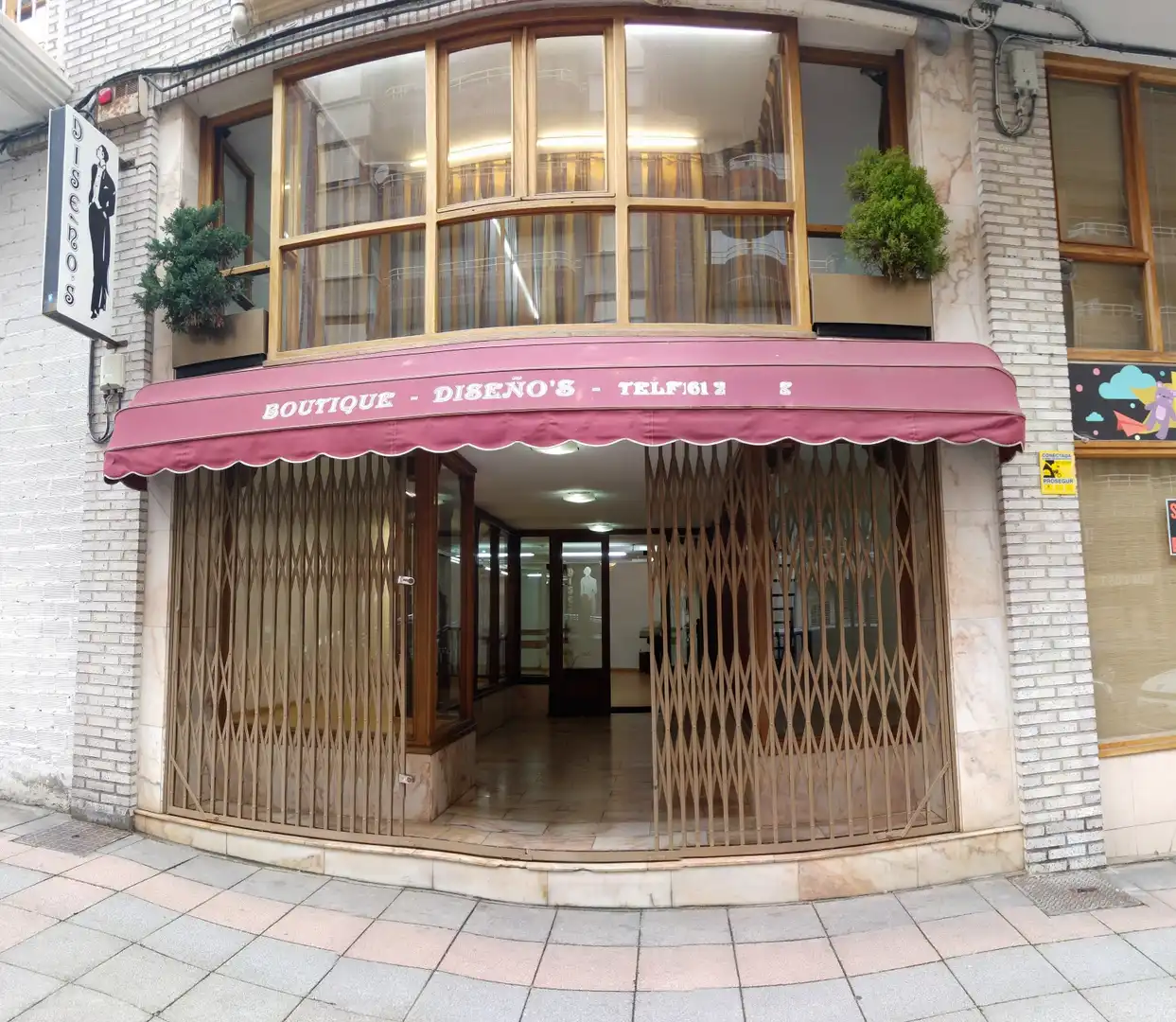 Business premises for sale in Calle Emperador 8