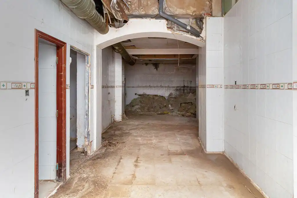 Business premises for sale in C/ ARAGON AGUSTINA, imagen 3