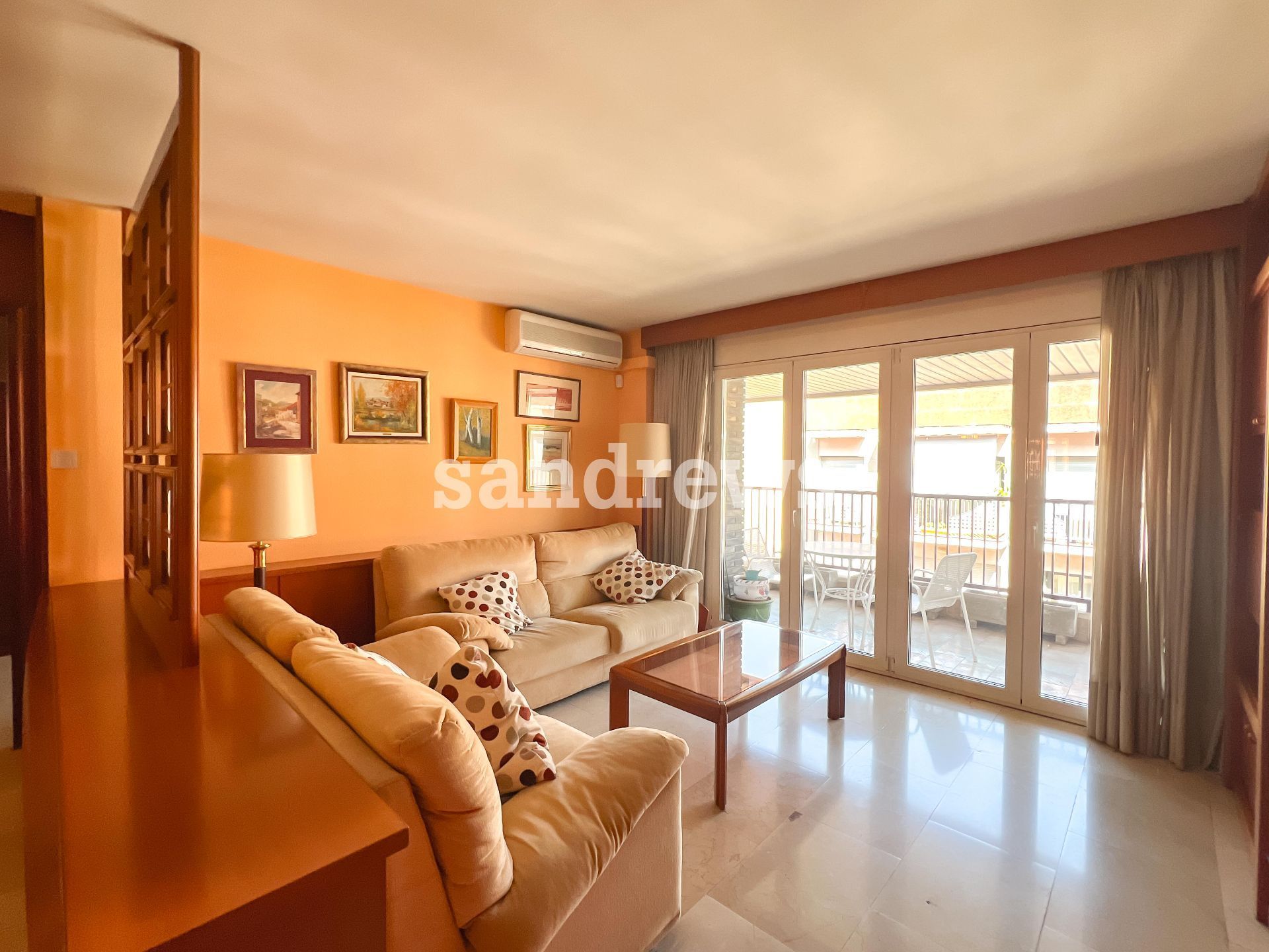 Sala de estar de Piso en venta en Figueres con Aire acondicionado, Calefacción y Terraza