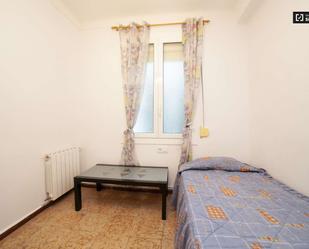 Flat to share in El Camp de l'Arpa del Clot