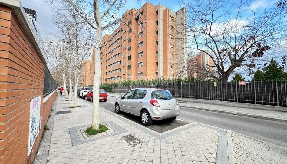 Photo 1 of Garage for sale in C. del Galeón, Alameda de Osuna, Madrid